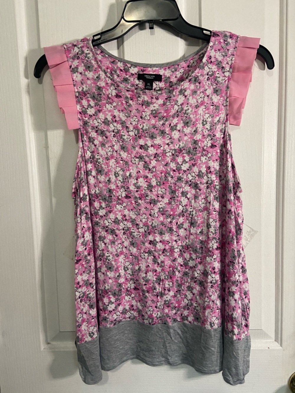 Simply Vera Vera Wang Pink Floral Ruffle-Trim Tank with Gray Hem